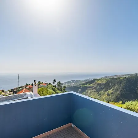 Blue House - By Wehostmadeira بيت للعطل بونتا دو سول