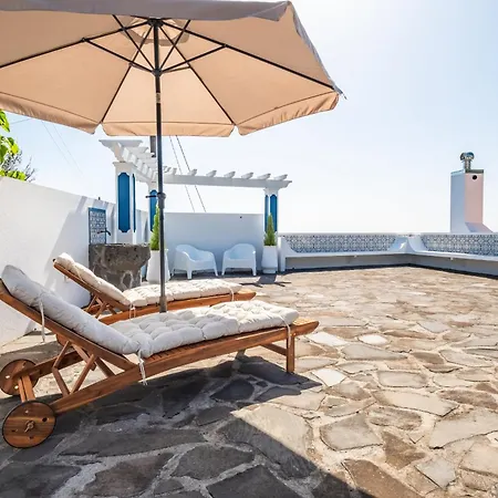 بيت للعطل Blue House - By Wehostmadeira *