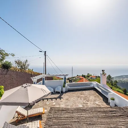 بيت للعطل Blue House - By Wehostmadeira بونتا دو سول