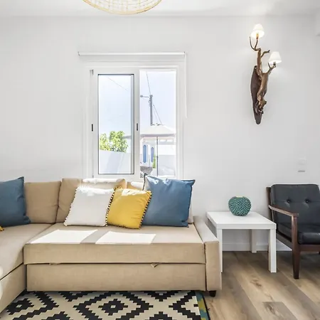 Blue House - By Wehostmadeira