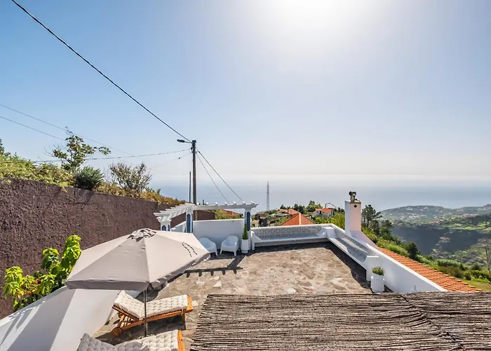 Ferienhaus Blue House - By Wehostmadeira Ponta do Sol (Madeira)