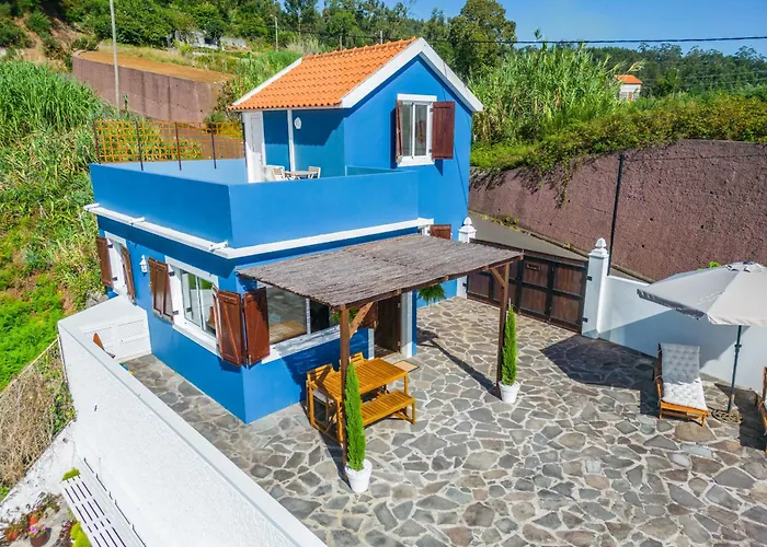 Blue House - By Wehostmadeira Casa vacanze